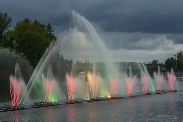 Vue Soir Sur Fontaine Musicale Avec Des Animations Laser Roshen — Photo