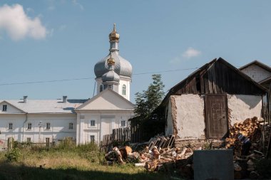 İsa 'nın Dirilişi Kilisesi, Koretler, Rivne Bölgesi, Ukrayna. Ağustos 2021. Yüksek kalite fotoğraf