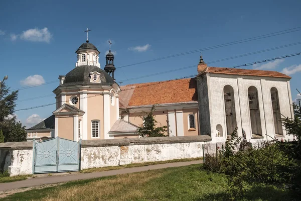 Zicht Oude Katholieke Kerk Van Anthony Korets Rivne Regio Oekraïne — Stockfoto