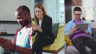 Çok ırklı gülümseyen çekici insanlar evde telefon kullanıyorlar. İnsanların kolajı. Çoklu ekran. Genç modern mesajlaşmanın portresi. Sosyal medya. Yavaş çekim