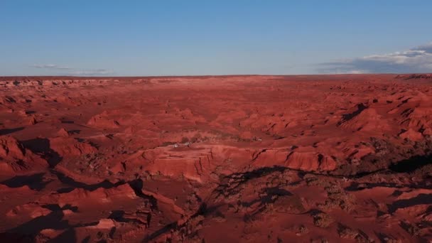 Marsianskt Landskap Flaming Cliffs Luftutsikt Gobiöknen Brända Jord Där Resterna — Stockvideo