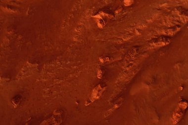 Paslı turuncu gölgelerdeki fantastik Mars manzarası Mars yüzeyi, Çöl, Uçurumlar, kum. Uzaylı manzarası. Kızıl Gezegen Mars.