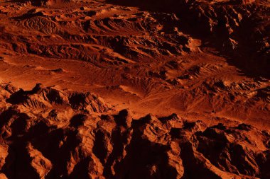 Paslı turuncu gölgelerdeki fantastik Mars manzarası Mars yüzeyi, Çöl, Uçurumlar, kum. Uzaylı manzarası. Kızıl Gezegen Mars.