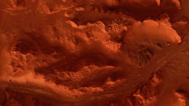 Paslı turuncu gölgelerdeki fantastik Mars manzarası Mars yüzeyi, Çöl, Uçurumlar, kum. Uzaylı manzarası. Kızıl Gezegen Mars.