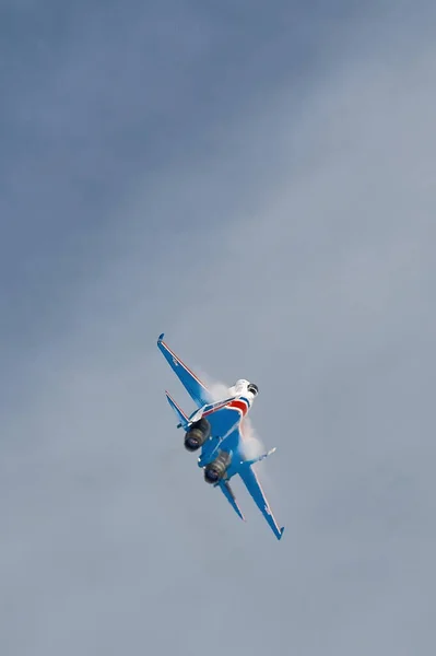 Desempenho Equipe Aeróbica Cavaleiros Russos Força Aérea Russa Nos Aviões — Fotografia de Stock