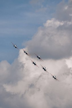 Rus Hava Kuvvetleri, Rus Şövalyeleri akrobatik takımının performansı. Uçaklar Sukhoi Su-30SM, NATO kod adı Flanker-C Uluslararası Askeri-Teknik Forum-2020. 09.25.2020, Moskova, Rusya