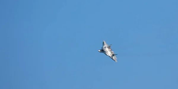 Neue Russische Kampfflugzeuge Der Fünften Generation Zeigen Luftkampf Auf Dem — Stockfoto
