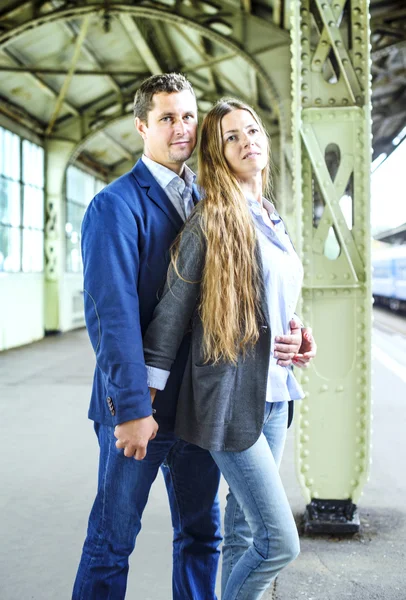 Happy couple in love on beautiful station — Stock Photo, Image