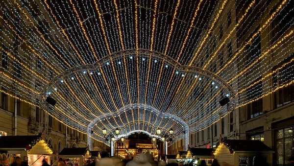 Iluminación Noche Navidad Calle Malaya Sadovaya San Petersburgo Rusia —  Fotos de Stock