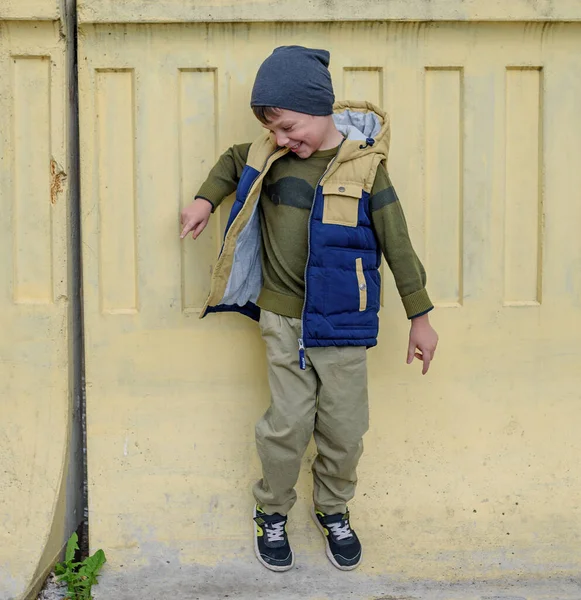 Five Year Old Boy Vest Playing Yellow Wall Autumn Trend — Stock Photo, Image