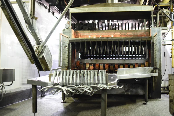 domuz eti, işlenme için donatım