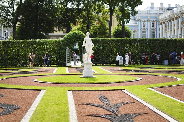 Russie, Tsarskoe Selo - Août 2015. Parc Catherine près du Chat — Photo