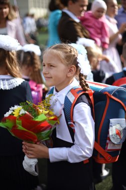 Saint Petersburg, Rusya Federasyonu - 1 Eylül 2015: Çocukların sch için gitmek