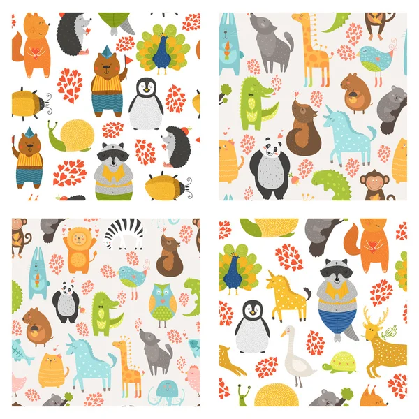 Vector seamless patterns with cute animals — Stock Vector