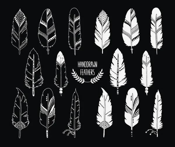 Hand drawn set of feathers and silhouette isolated on black back — Stock Vector