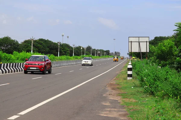 Chennai Tamil Nadu India Oct 2020 Carretera Escena Carretera Los — Foto de Stock