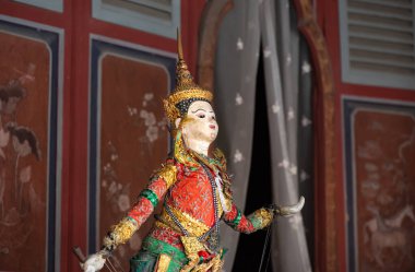 Tayland kukla gösterileri, dans eden kuklalar, Asya kukla kültürü.