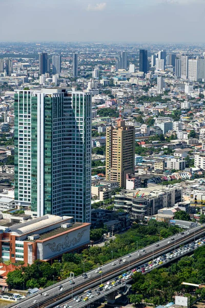 Bangkok, Tayland - 22 Ekim 2020: Bangkok 'un yüksek açılı manzarası