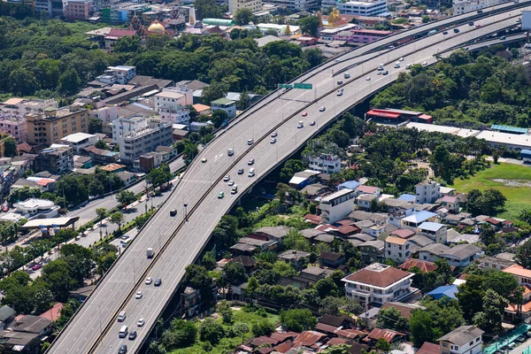 Bangkok, Tayland - 22 Ekim 2020: Bangkok 'un yüksek açılı manzarası