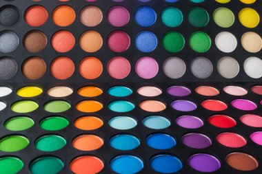 Renkli göz gölge paleti