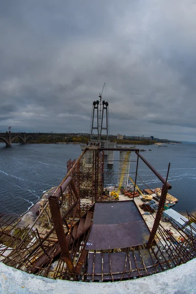 Vista desde el Puente sobre el Río — Foto de Stock