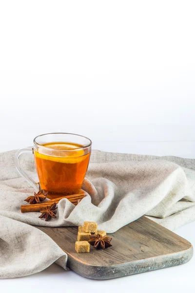 Petit déjeuner avec thé et biscuits — Photo