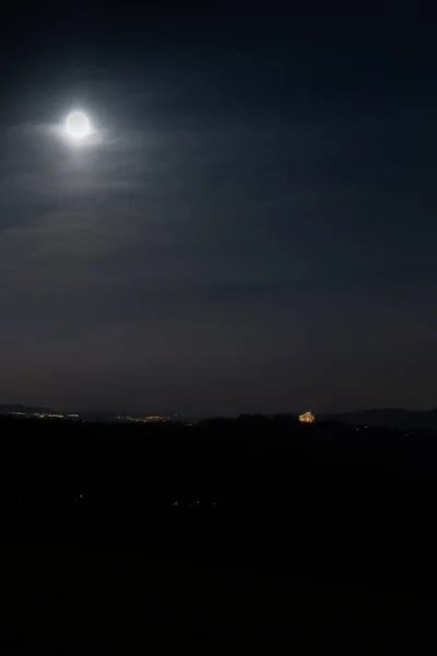 Dunkle Landschaft Mit Supermond Über Brugg Schinznach Und Gebenstorf Beleuchtete — Stockfoto
