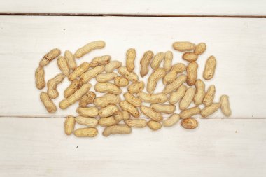 Beyaz arka planda sebze ve meyveler