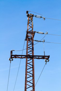 Elektrik yüksek gerilim kule