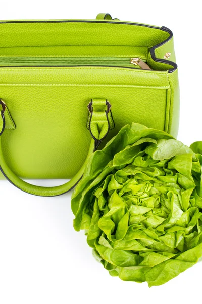 Bolsa verde con ensalada de lechuga — Foto de Stock