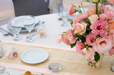 Düğün masa çiçek