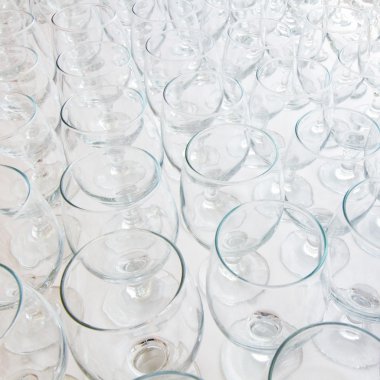 kristal berraklığında gözlük