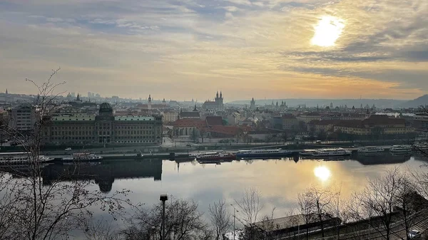 Solnedgång Över Prag Kall Vinter Solig Dag — Stockfoto