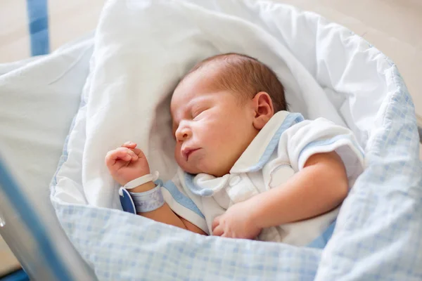 Beautiful Newborn Baby Boy Laying Crib Prenatal Hospital — Stock Photo, Image