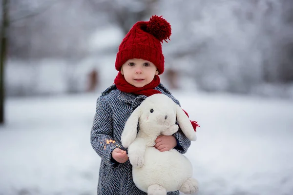 Beautiful Toddler Child Cute Boy Playing Snowy Park Winter Time — Stock Photo, Image