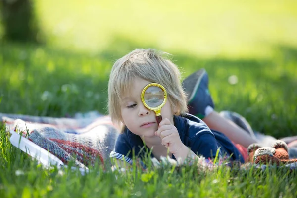 Cute Toddler Child Blond Boy Playing Magnifying Glass Drawing Picture — Stock Photo, Image