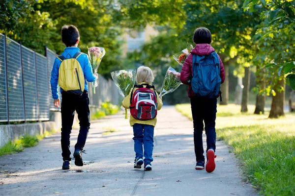 Happy Children Going School Morning First Day Caring Bouquet Flowers — Stock Photo, Image
