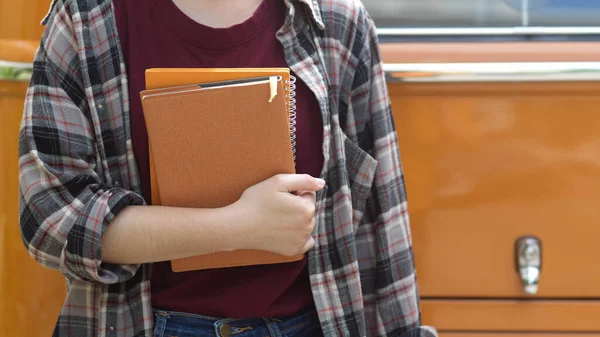 Cropped Shot Female Worker Holding Notebooks While Standing Front Her — Stock Photo, Image
