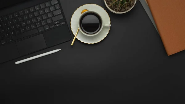 Top View Workspace Keyboard Stylus Coffee Cup Notebook Copy Space — Stock Photo, Image