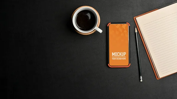 Bovenaanzicht Van Werkruimte Met Smartphone Notebook Potlood Koffie Ucla Kopieerruimte — Stockfoto