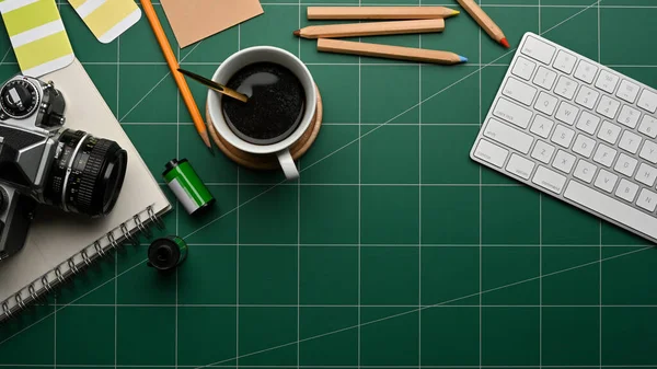 Top View Worktable Coffee Cup Keyboard Camera Stationery Copy Space — Stock Photo, Image