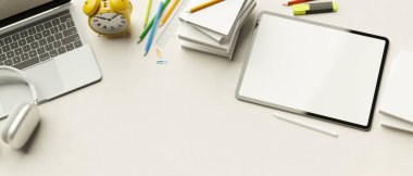 Üst görünüm, 3D görüntüleme, dizüstü bilgisayarı, tableti, kırtasiyesi, aksesuarları ve beyaz arkaplan üzerindeki kopyalama alanı ile minimum çalışma alanı, 3D illüstrasyon