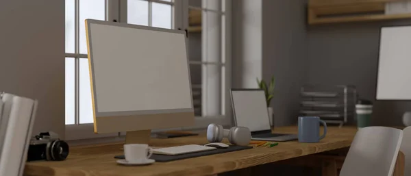 Rendering Side View Computer Monitor Mock Screen Office Supplies Wooden — Foto de Stock