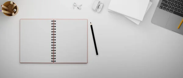 Notebook Branco Aberto Suprimentos Mesa Renderização Ilustração — Fotografia de Stock