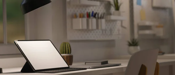 Portable Tablet Keyboard Desk Low Light Table Lamp Modern Work — Stock Photo, Image