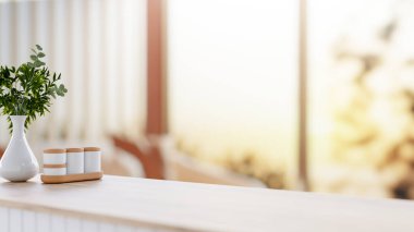 Seramik vazo ve kavanozlar cam kapının karşısındaki ahşap tezgahta parlak bir oturma odasında ya da kafede. Ürün Görüntüleme, 3B Görüntüleme 3B Görüntü.