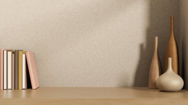 Çimento zemininde çeşitli çiçek vazoları. Oda köşesindeki sade tavan arasında güneş ışığı parlıyor..