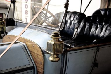 Retro otomobil lambaları