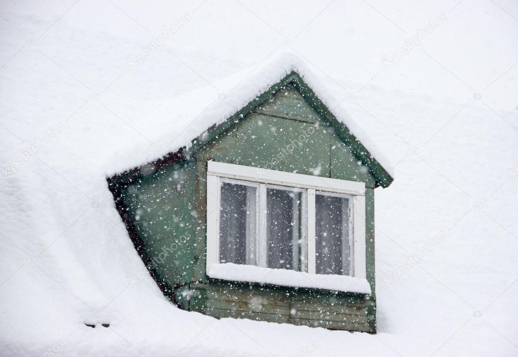 House Roofs in Winter