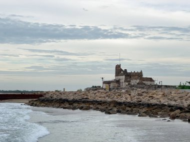 View of the historic Danish Fort (also known as Fort Dansborg) from Tharangambadi beach in Tamil Nadu, a 17th-century colonial structure overlooking the Bay of Bengal's shoreline.